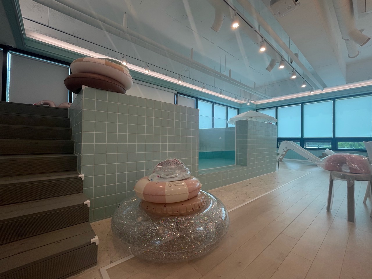 Cooing 키즈풀카페